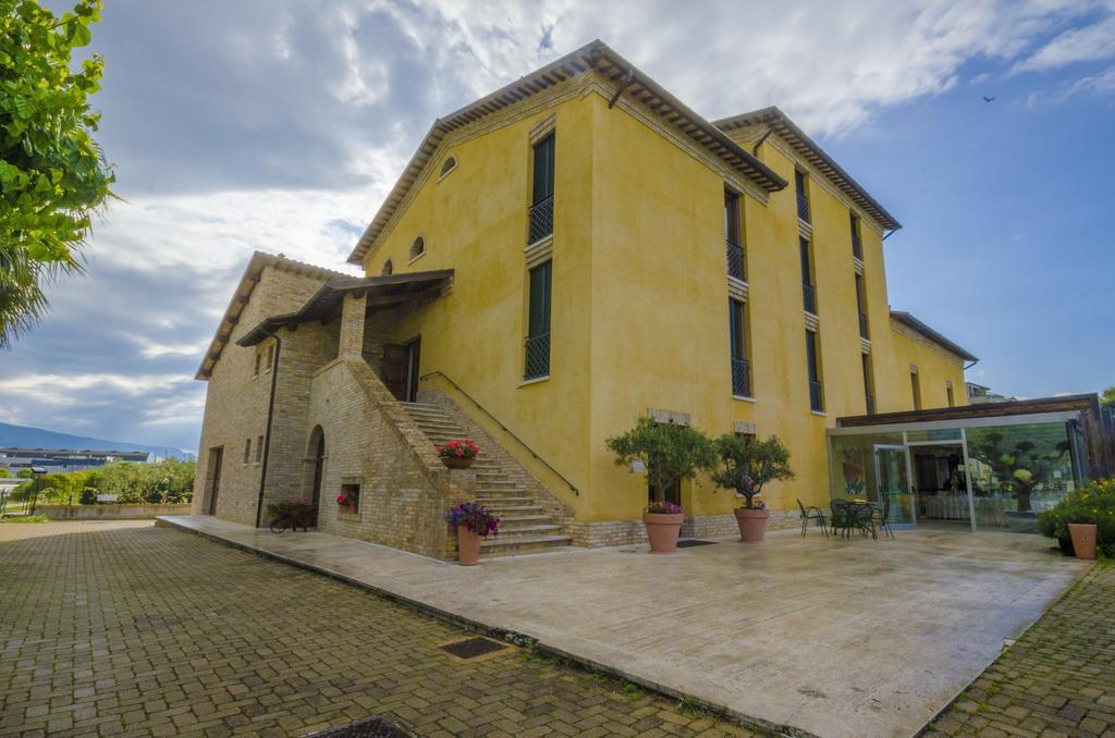 Country House Corte Del Sole Campolungo Dış mekan fotoğraf